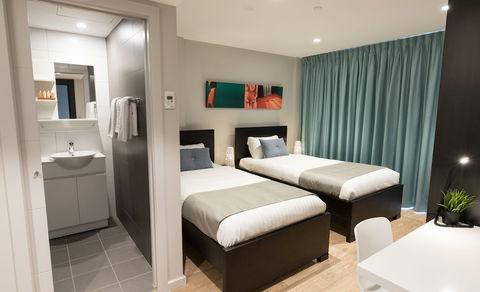 Studio 8 Residences - Adults Only - Accommodation Kalgoorlie 2