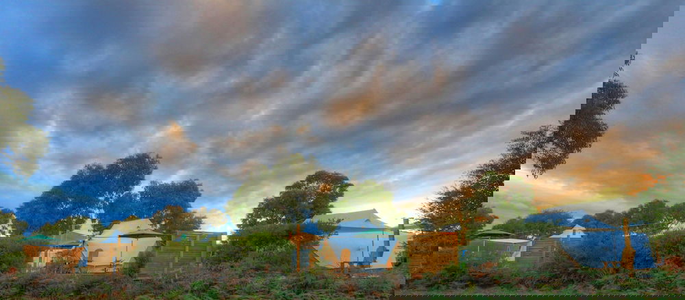 Chain Of Lagoons TAS Accommodation Kalgoorlie