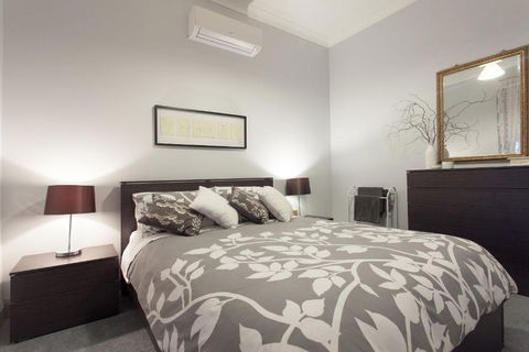 Rawsons Retreat Five Bedroom Home Walk CBD Includes Breakfast - Accommodation Kalgoorlie 4