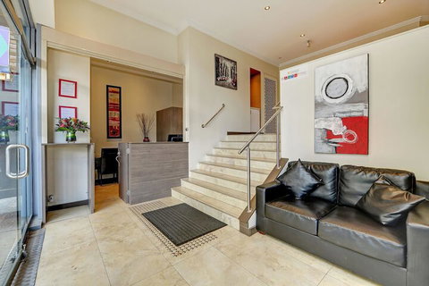 Best Western Plus Camperdown Suites - Accommodation Kalgoorlie 2
