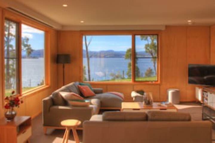 Brooks Bay TAS Accommodation Kalgoorlie