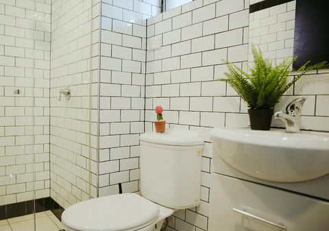 The Village Broadway - Accommodation Kalgoorlie 3