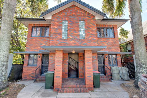 Anville Court - Accommodation Kalgoorlie 2