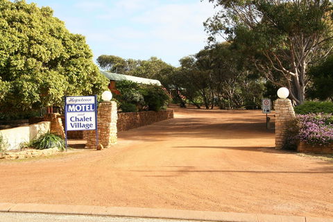 Hopetoun Motel & Chalet Village - Accommodation Kalgoorlie 5
