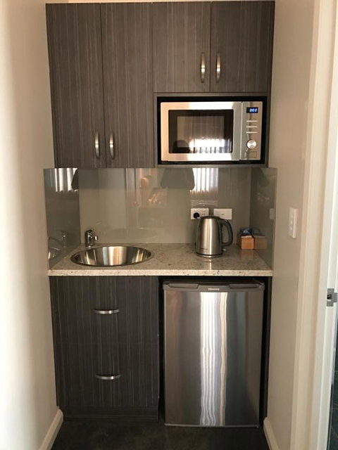 Lords Hotel - Accommodation Kalgoorlie 3