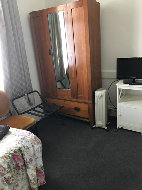 Lords Hotel - Accommodation Kalgoorlie 4