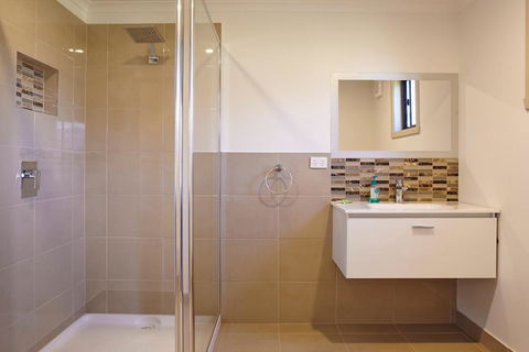 La Casa - Accommodation Kalgoorlie 1