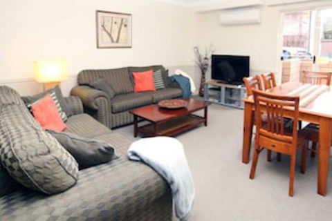 Caulta Apartments - Accommodation Kalgoorlie 0