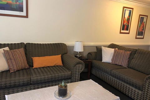 Caulta Apartments - Accommodation Kalgoorlie 3