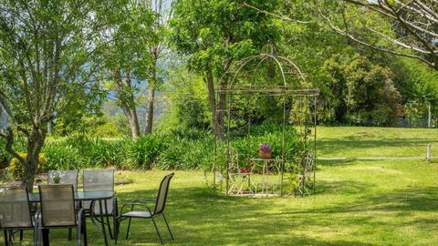 Vicarage View Cottage - Accommodation Kalgoorlie 4