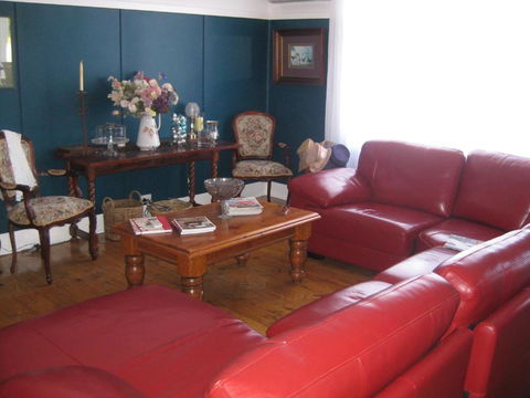 Ivy May Cottage - Accommodation Kalgoorlie 3
