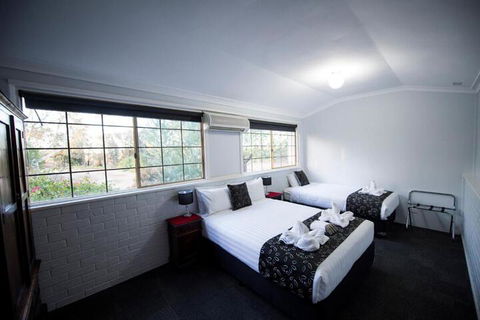The Old Convent Dalwallinu - Accommodation Kalgoorlie 6