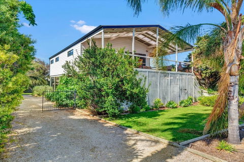 Zephyr Shores - Accommodation Kalgoorlie 1