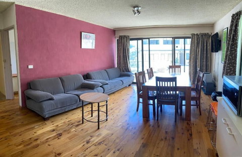 Jindabyne Apartments - Accommodation Kalgoorlie 0