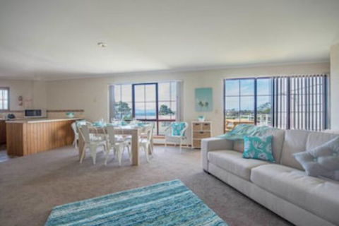 Astro Place - Accommodation Kalgoorlie 0