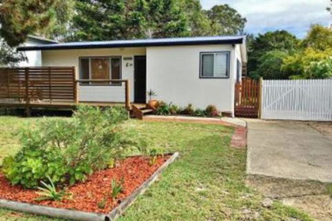 Summer Retreat At Callala Beach - Accommodation Kalgoorlie 0