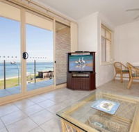 2 Bedroom Apartment Little Hut Unit 3 20 Kurrawa Close - Accommodation Kalgoorlie