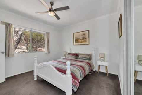 Tree Lodge - Accommodation Kalgoorlie 4