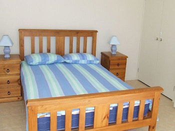 Sunrise At Fingal Bay - Accommodation Kalgoorlie 0