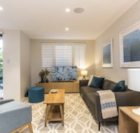 Executive 2 Storey Apartment with Pool - Accommodation Kalgoorlie