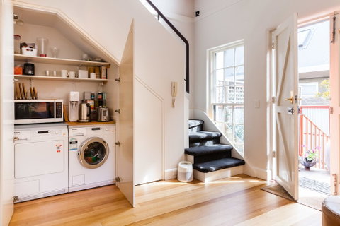 VERA, 1BDR South Melbourne Apartment - Accommodation Kalgoorlie 1