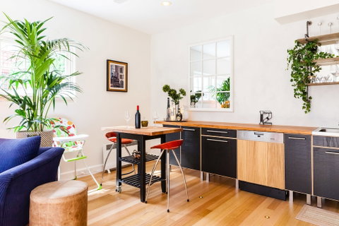 VERA, 1BDR South Melbourne Apartment - Accommodation Kalgoorlie 5