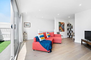 DINA, 2BDR Carlton Apartment - Accommodation Kalgoorlie 0