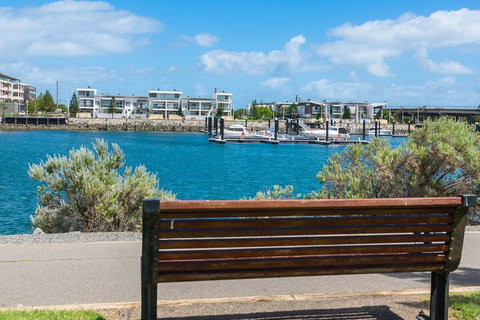Port Adelaide Harbourside Home - Accommodation Kalgoorlie 3