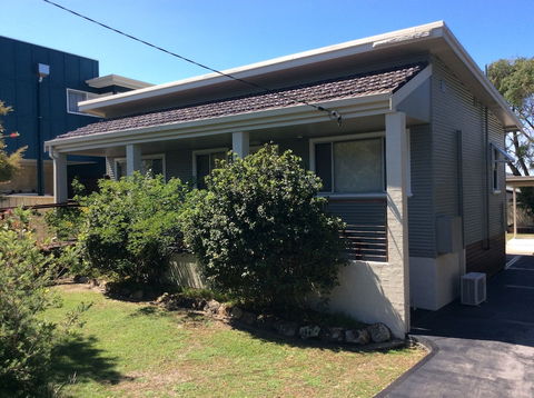 Fingal Beach Shack - Accommodation Kalgoorlie 4