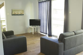 Coffs Motel And Villa - Accommodation Kalgoorlie 6