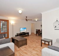 Skippers Rest 27 Government Road - Accommodation Kalgoorlie