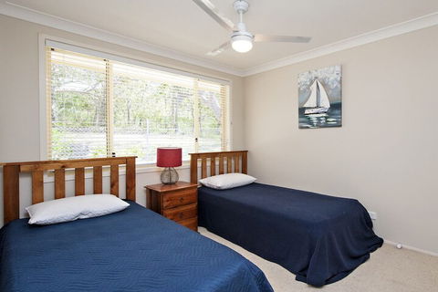 The Bay House 48 Government Road - Accommodation Kalgoorlie 2