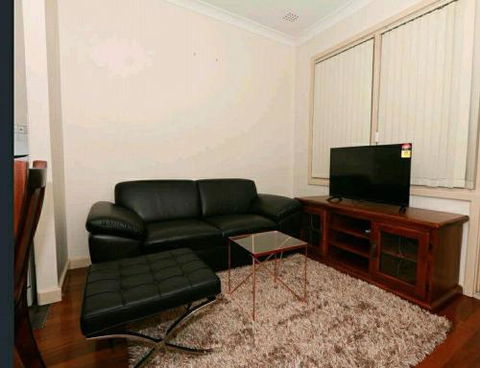 (Pets Welcome) Southern Comfort - Accommodation Kalgoorlie 2