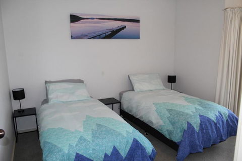 Relax At The Marina - Accommodation Kalgoorlie 4