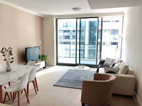 The Elegant Designer Home - Accommodation Kalgoorlie 2