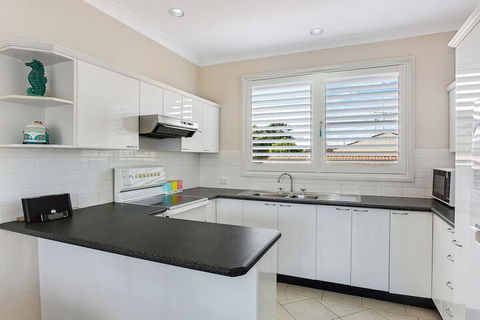 Sandy Shores 1 / 3 Messines Street - Accommodation Kalgoorlie 4