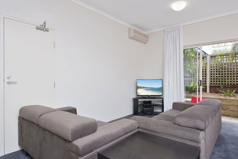 Zenith Studio Unit 4 / 10 Messines Street - Accommodation Kalgoorlie 2