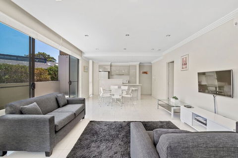 Shoal Bay Road Aura Apartments Unit 05 59 - Accommodation Kalgoorlie 3