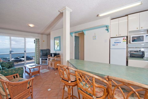 Shoal Bay Road Castaways Unit 04 17 - Accommodation Kalgoorlie 3