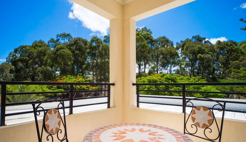 LUXE At Sanctuary Cove - Accommodation Kalgoorlie 6
