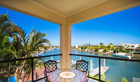 LUXE At Sanctuary Cove - Accommodation Kalgoorlie 5