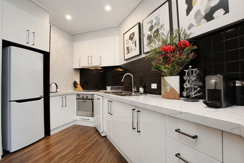 StayCentral On Little Collins - Accommodation Kalgoorlie 6