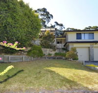 Pet Friendly Lentara St. 10 Fingal Bay - Accommodation Kalgoorlie