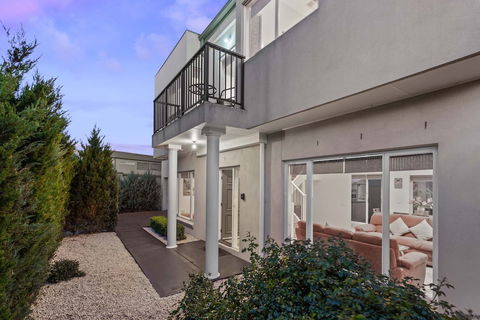 City Condo - Melbourne - Accommodation Kalgoorlie 1