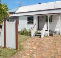 Charming Private 3-Bedroom Cottage By The Bay - Accommodation Kalgoorlie