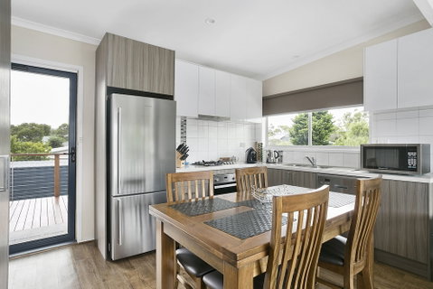 Upstairs Cottage On Beachurst - Accommodation Kalgoorlie 1