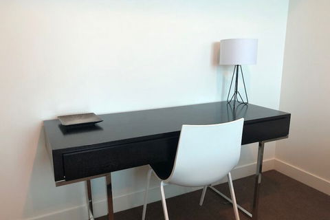 505 St Kilda Road Apartments By TWIG - Accommodation Kalgoorlie 3