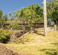Loquat Hill - Accommodation Kalgoorlie