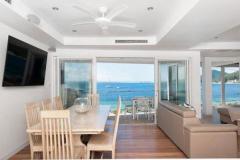 Shoal Bay Views At Shoal Bay - Accommodation Kalgoorlie 4