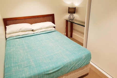 Darling Harbour Modern 2 Bedroom Terrace - Accommodation Kalgoorlie 1